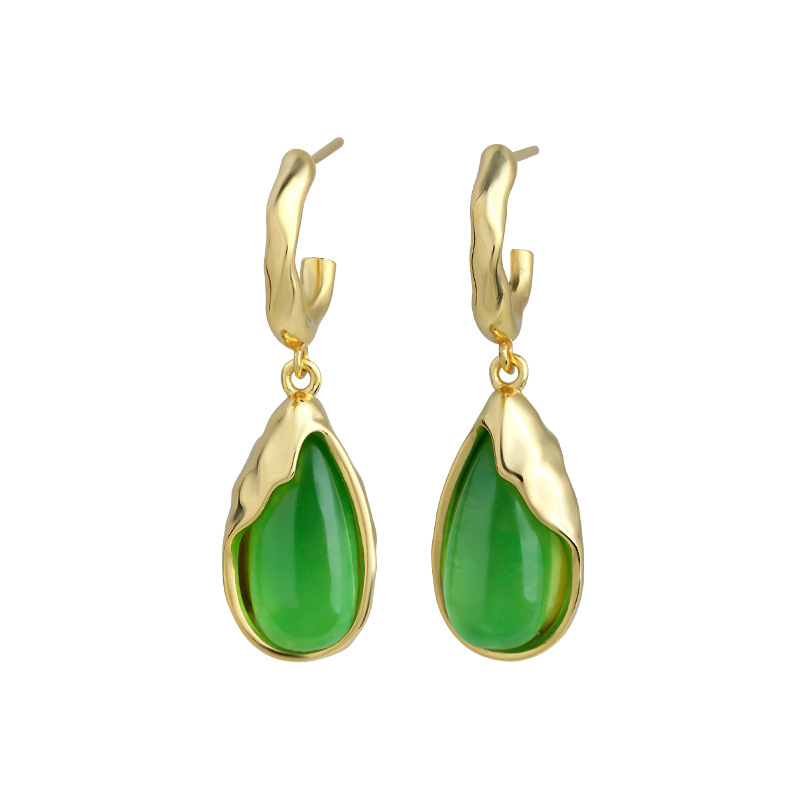 Зеленые серьги-капли из натура – обзор и цена Earrings